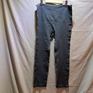 Woman's plus size leggings